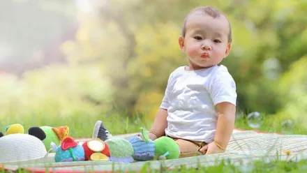 mh_baby_feeding_and_breastfeeding_tips