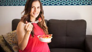 mh_what_fruits_should_pregnant_women_avoid